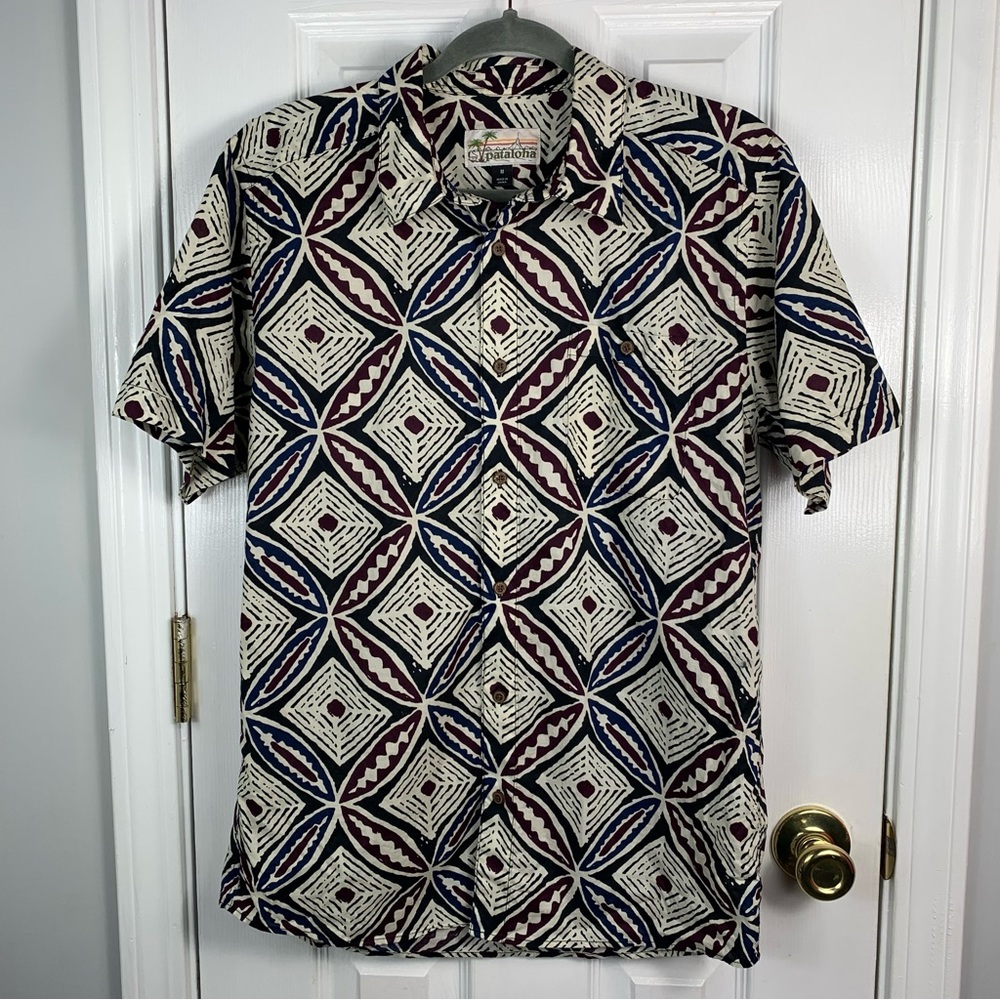 Patagonia Pataloha Button Down Shirt Medium Organic Cotton Geometric Pattern